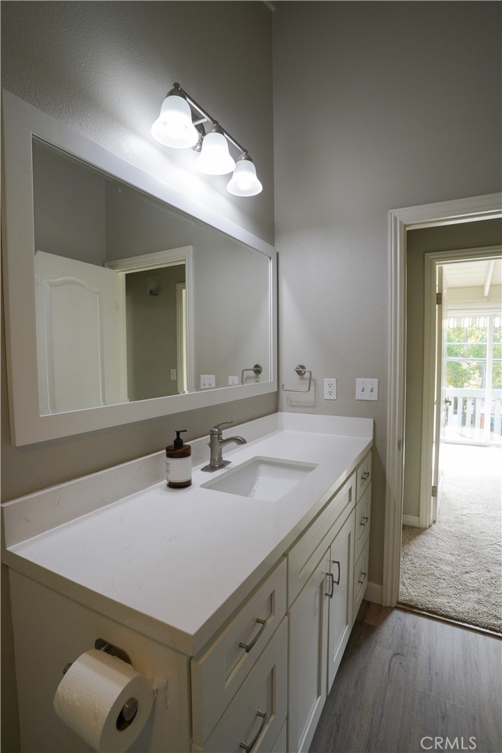 320 12th Street 12 Property Photo 10