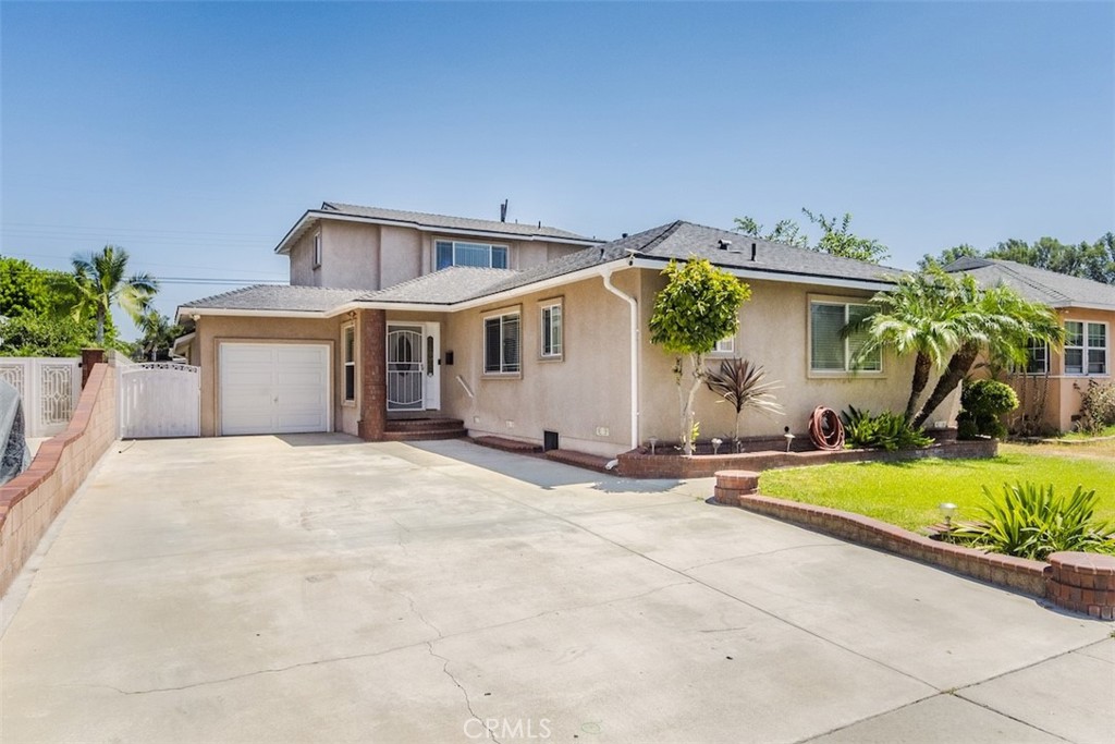 10134 Summer Property Photo 1