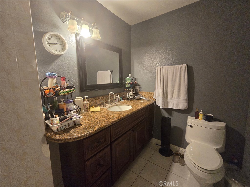 9802 Kern Avenue Property Photo 17