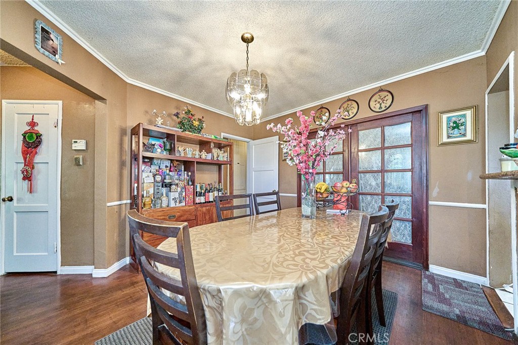 1390 W 33rd Street Property Photo 12