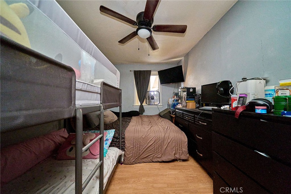 1390 W 33rd Street Property Photo 23
