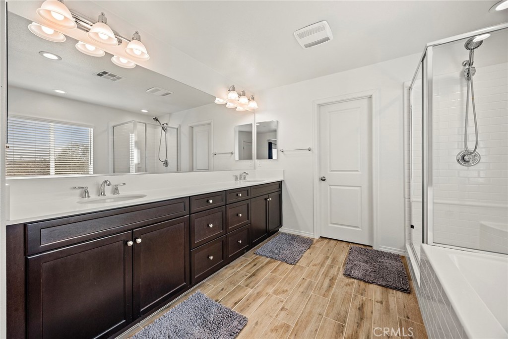 15237 Brookstone Property Photo 14
