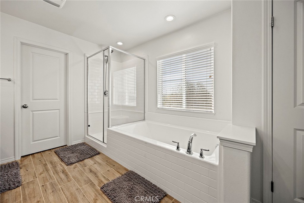 15237 Brookstone Property Photo 16