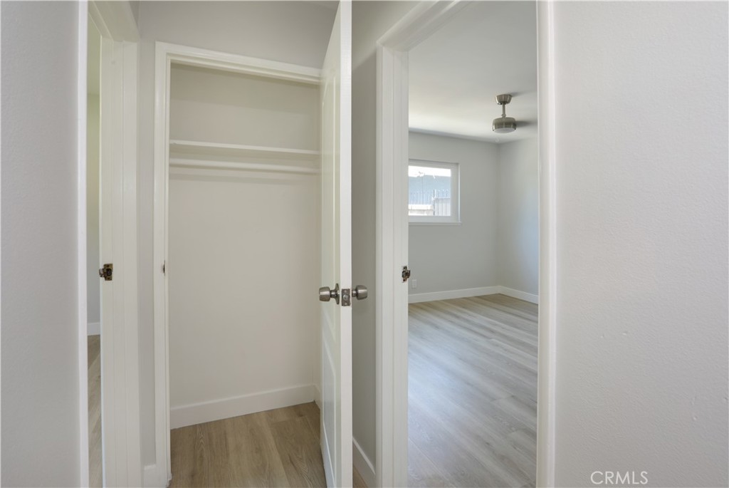 2105 W Hall Property Photo 15