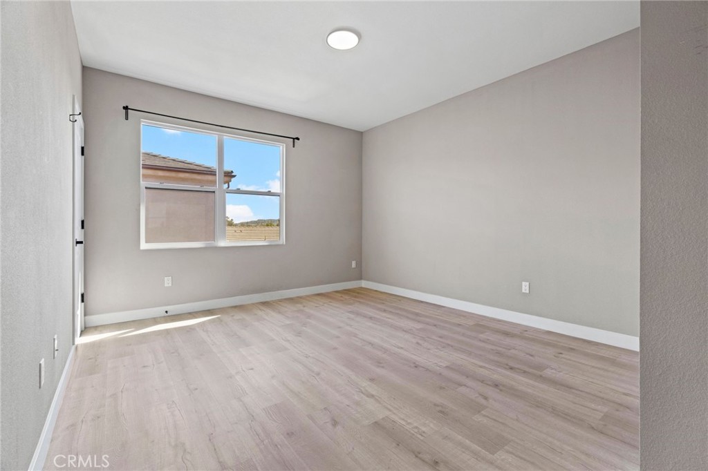 341 S Cypress Street Property Photo 17