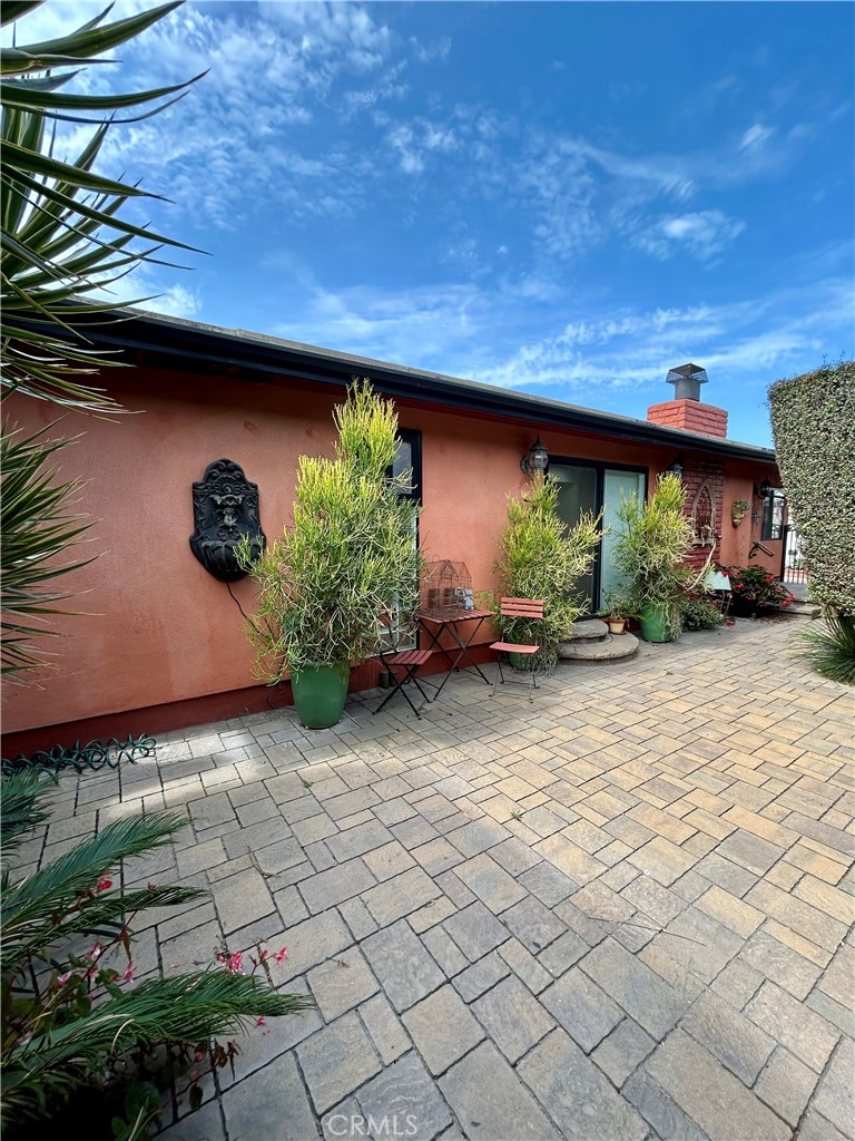 103 Yorktown Property Photo 11
