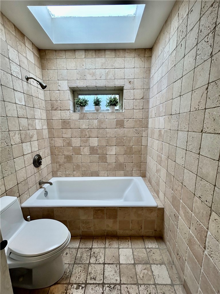 103 Yorktown Property Photo 33