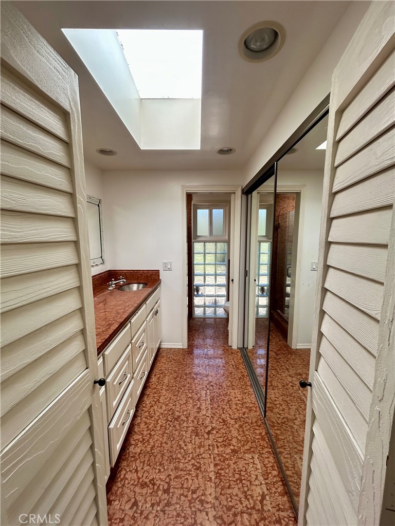 103 Yorktown Property Photo 46