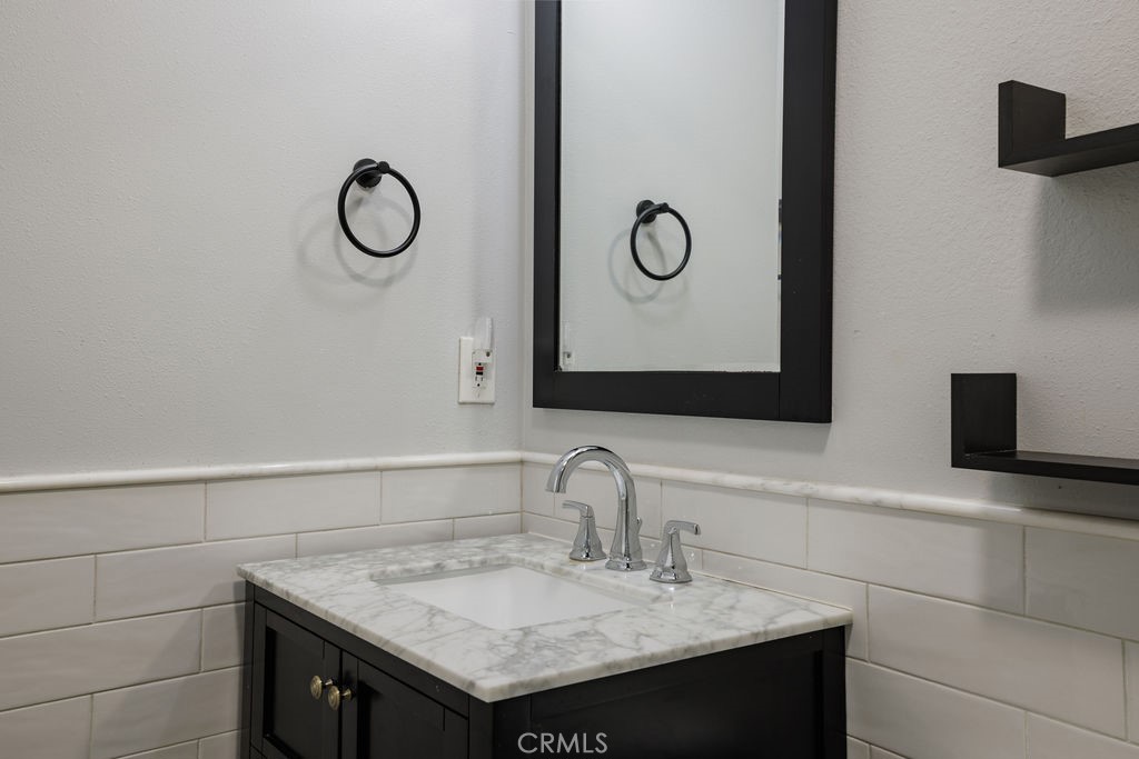 1108 Camino Real 308 Property Photo 18
