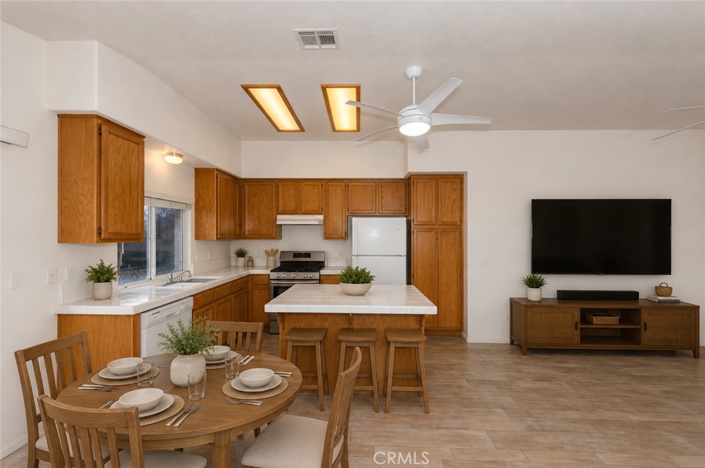 17671 Electra Drive Property Photo 20
