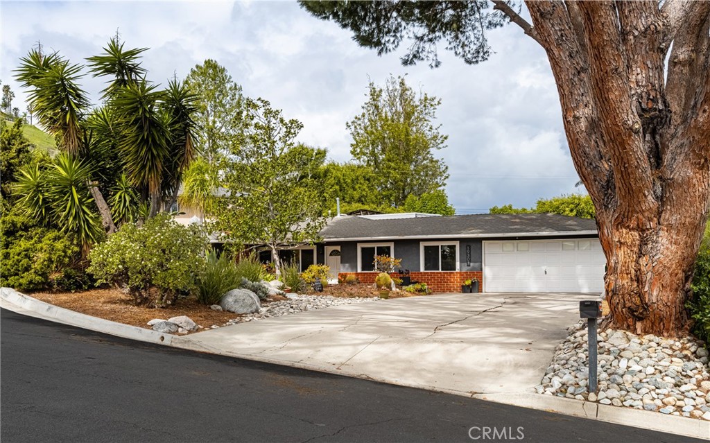 19301 Maynard Way Property Photo 1