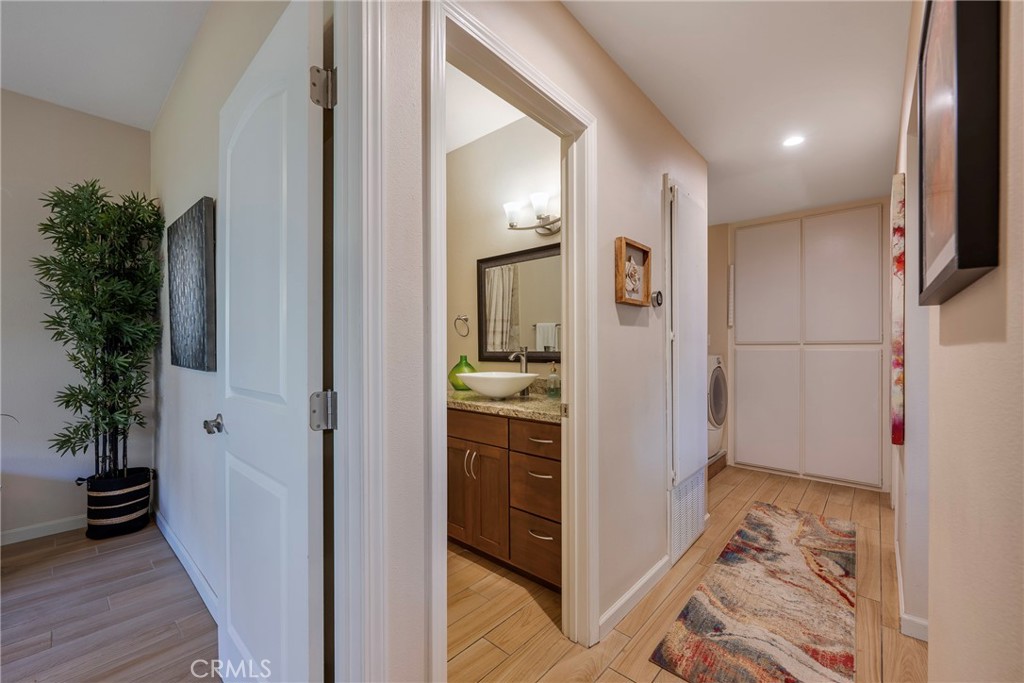 620 N Brea 59 Property Photo 12