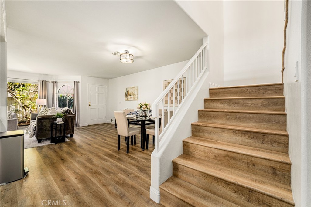 11463 1/2 Excelsior Drive Property Photo 14