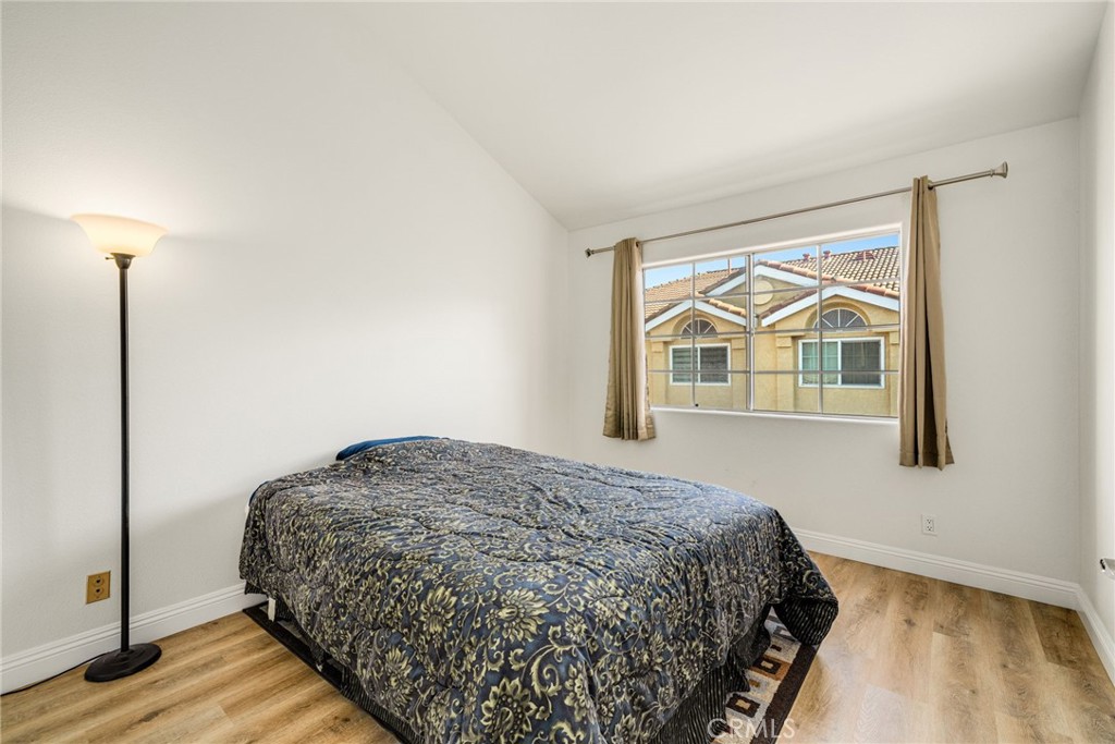 11463 1/2 Excelsior Drive Property Photo 22