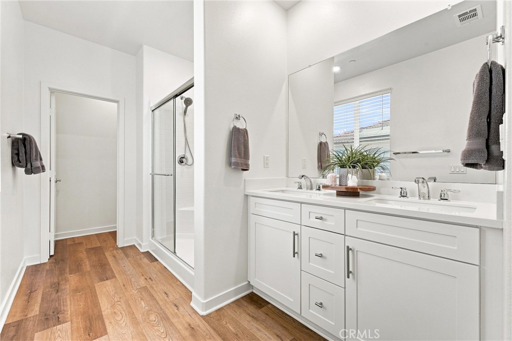 3661 Basanite Avenue Property Photo 8