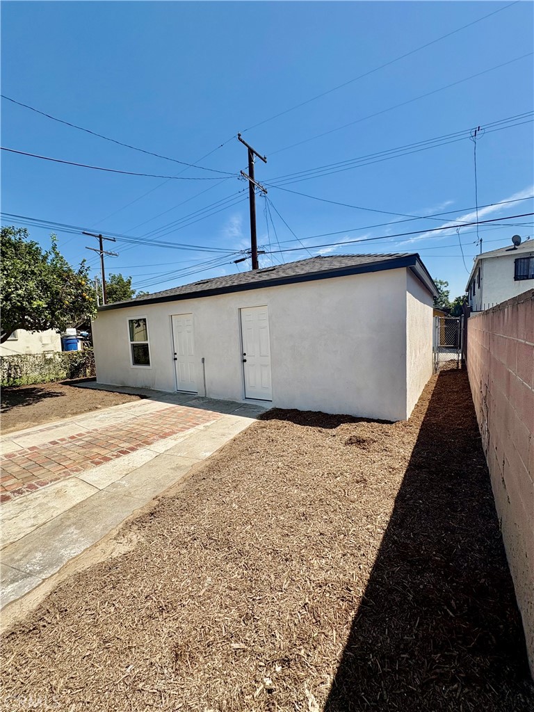 6308 Albany Street Property Photo 11