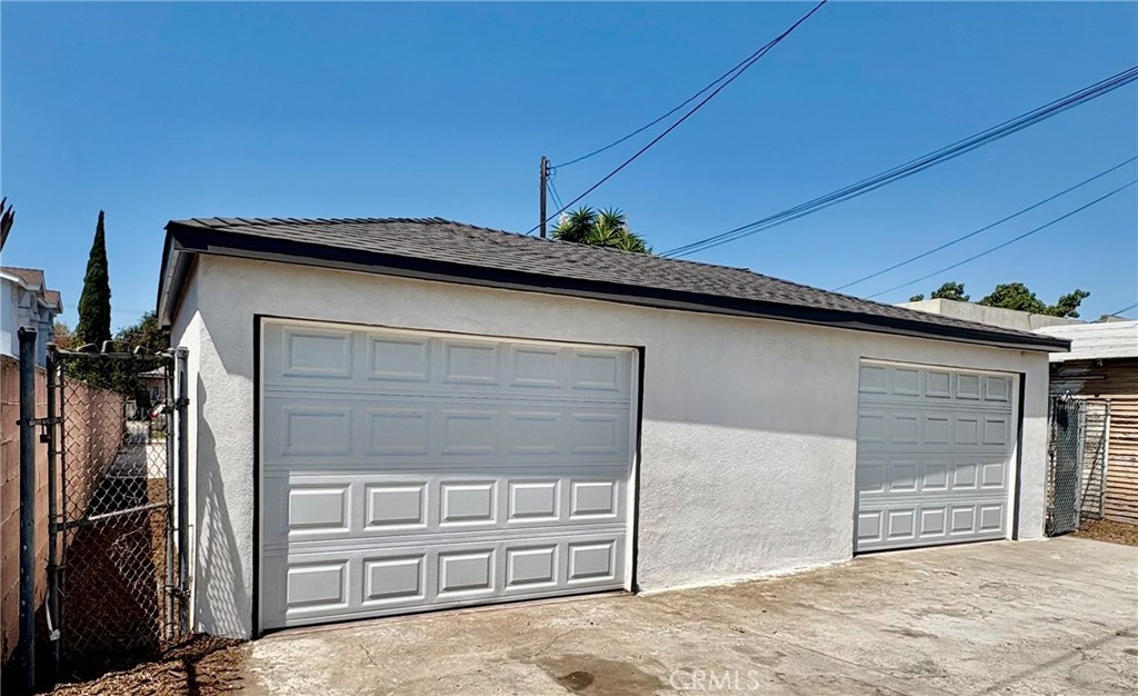 6308 Albany Street Property Photo 13