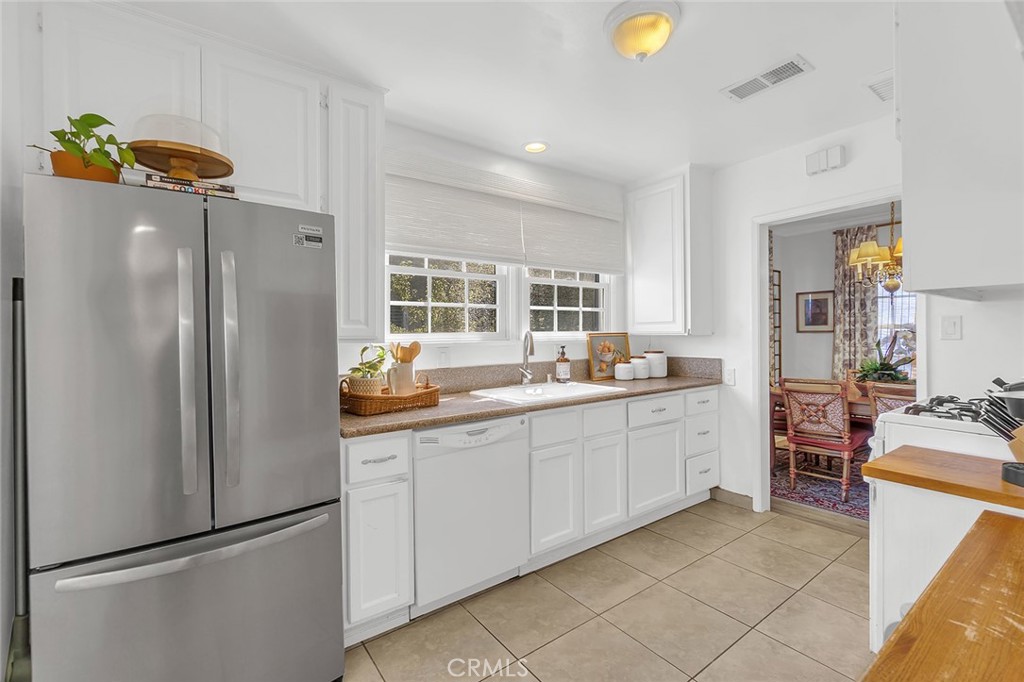 3502 Heather Road Property Photo 12