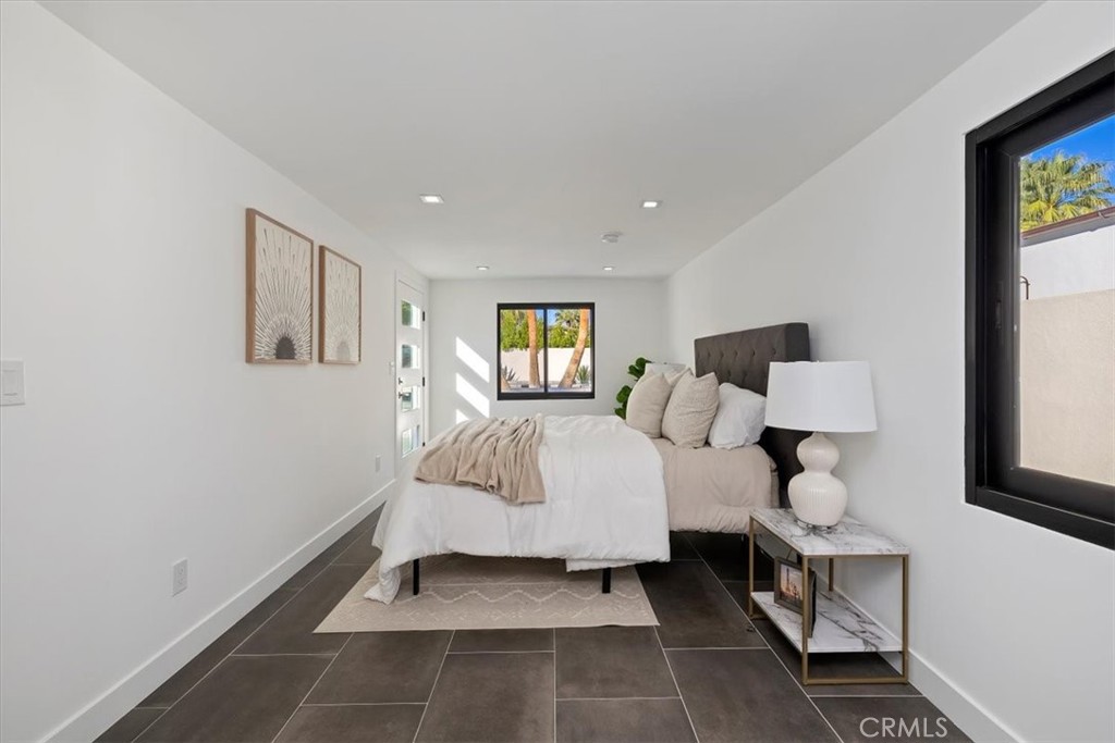 218 E Ocotillo Avenue Property Photo 23