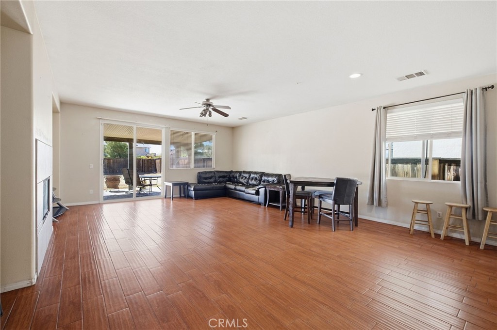 13739 Jackson Property Photo 8