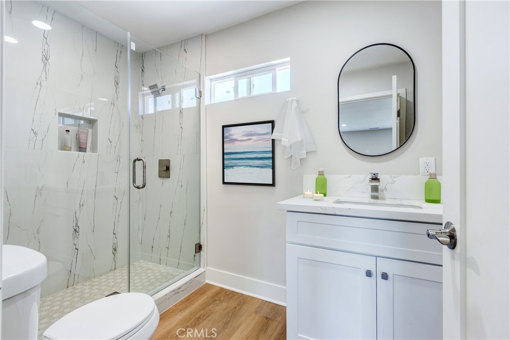 1615 Eastford Property Photo 7