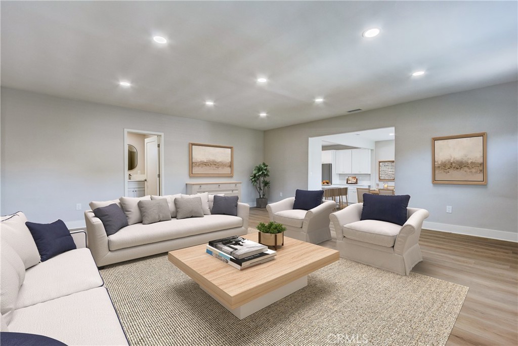 1615 Eastford Property Photo 13