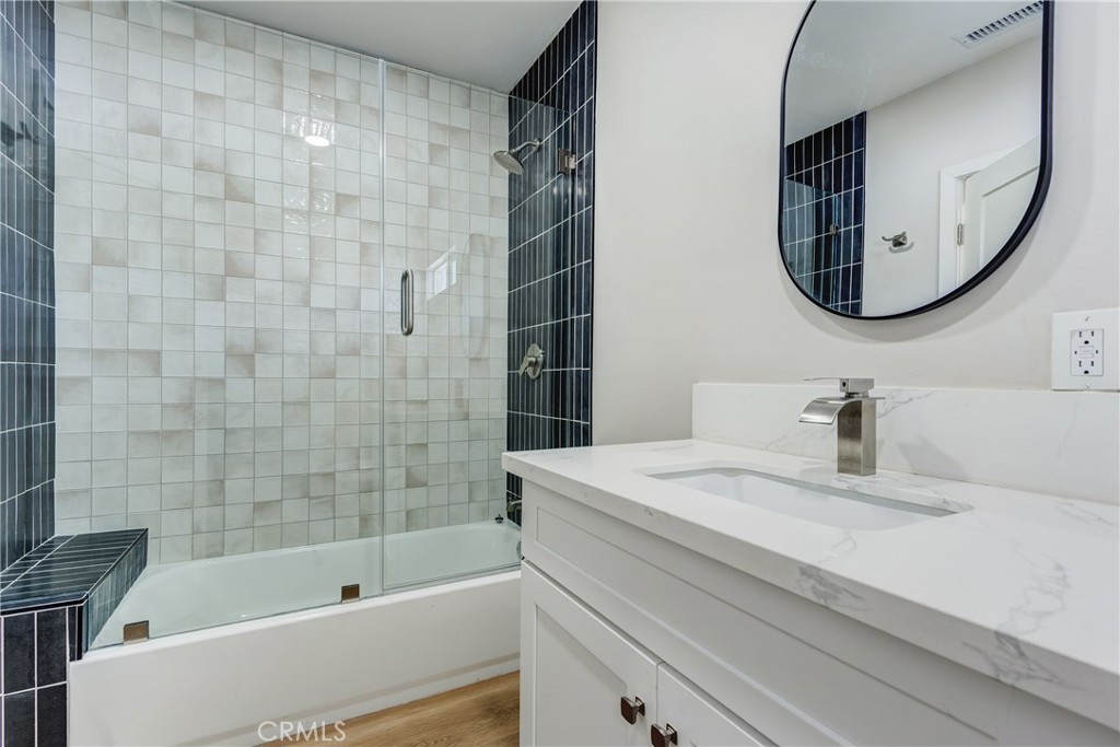 1615 Eastford Property Photo 20