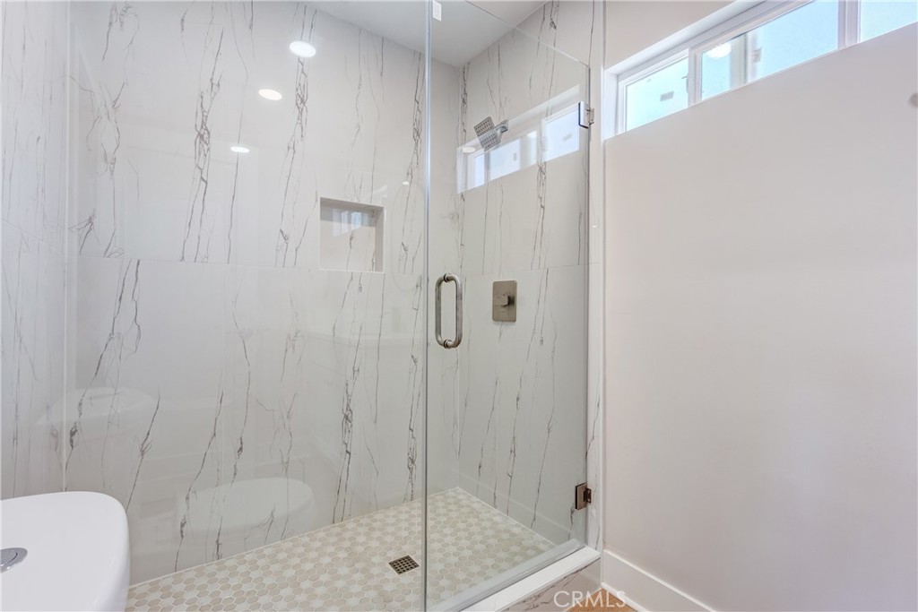 1615 Eastford Property Photo 24
