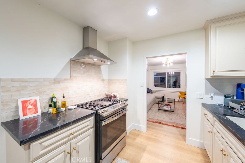 1301 Seward Property Photo 19