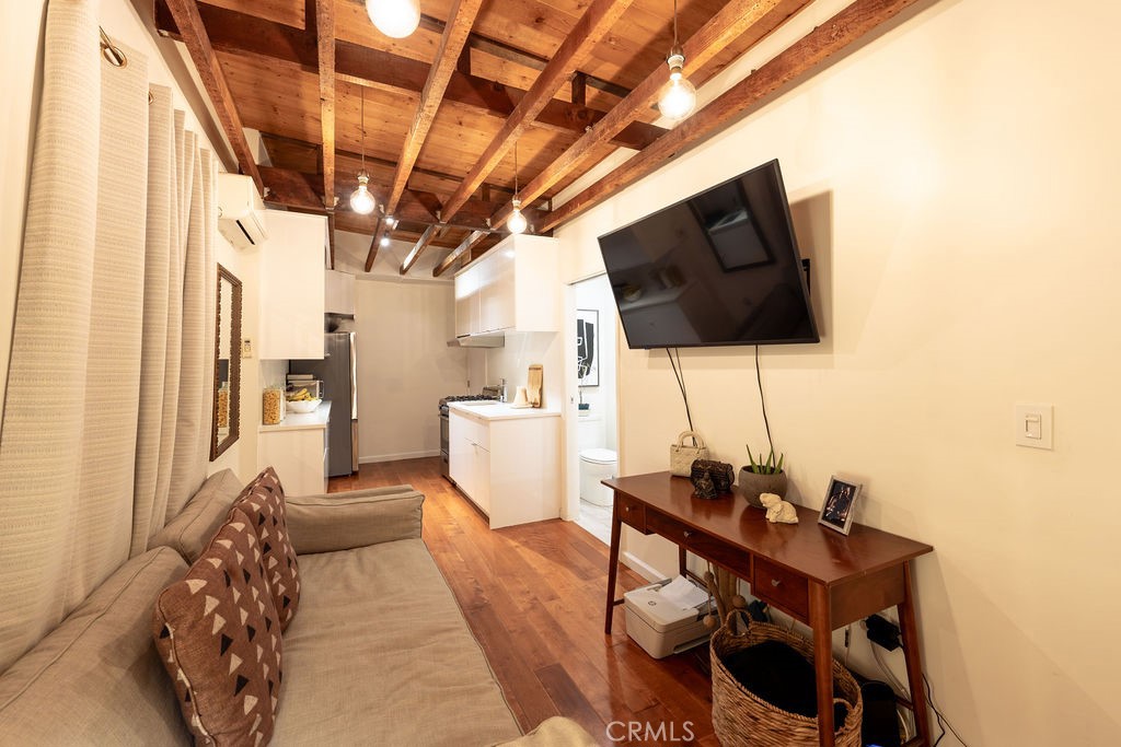 1301 Seward Property Photo 24