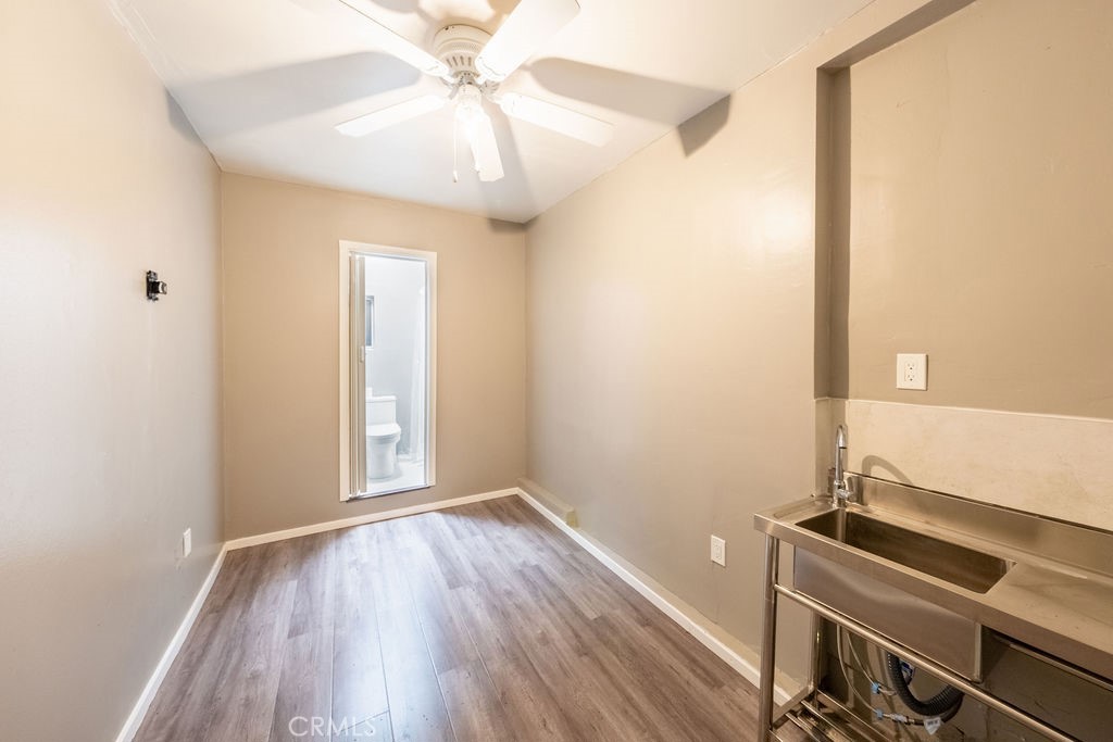 1301 Seward Property Photo 27