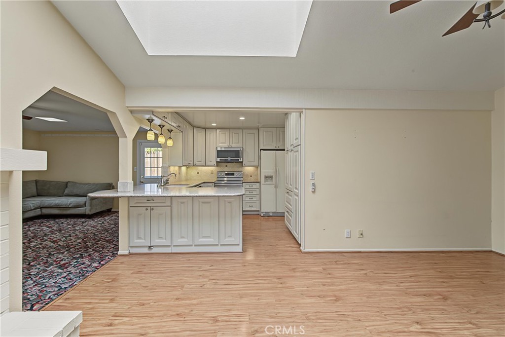 5911 Kingsbriar Property Photo 12