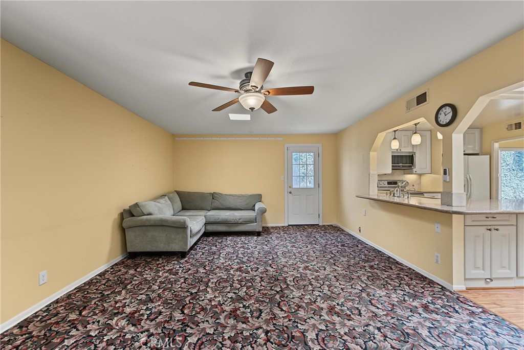5911 Kingsbriar Property Photo 17