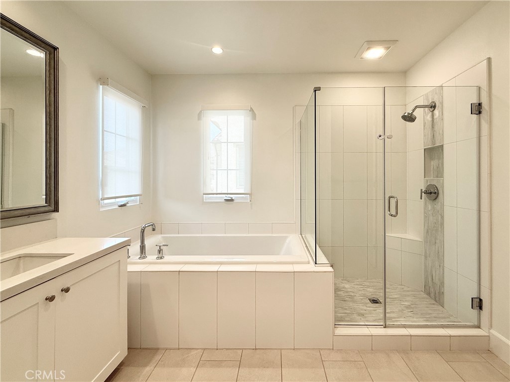 203 Fiore Property Photo 21