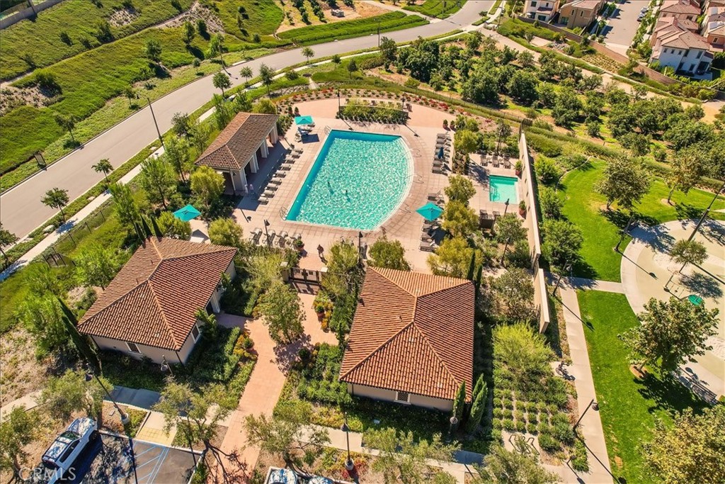203 Fiore Property Photo 40