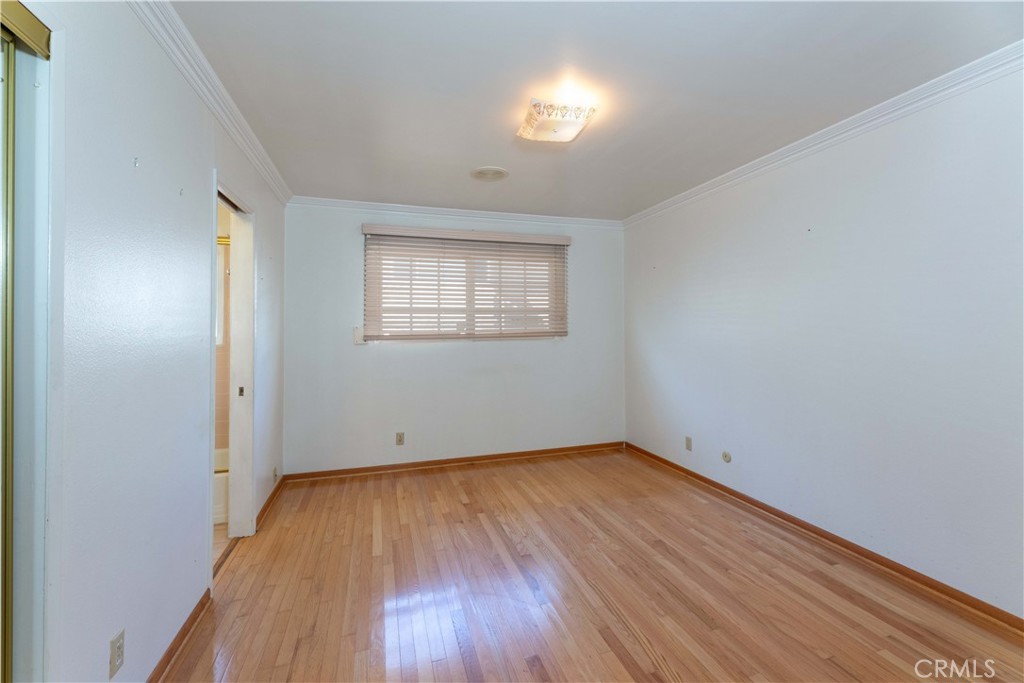 1306 W 25th Property Photo 20