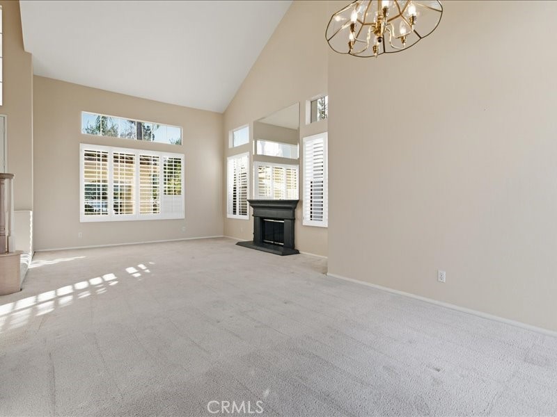 8331 E Hillsdale Property Photo 6
