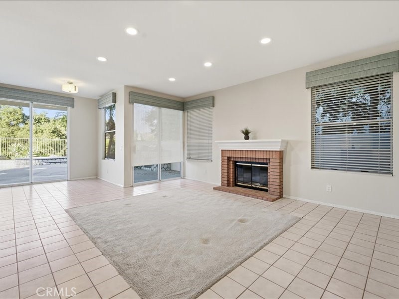 8331 E Hillsdale Property Photo 13