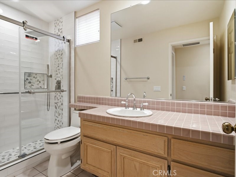 8331 E Hillsdale Property Photo 37