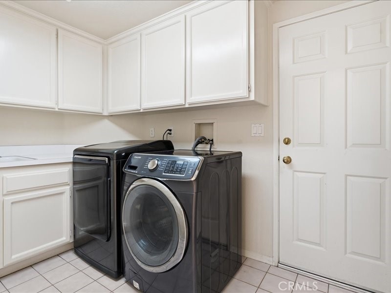 8331 E Hillsdale Property Photo 44
