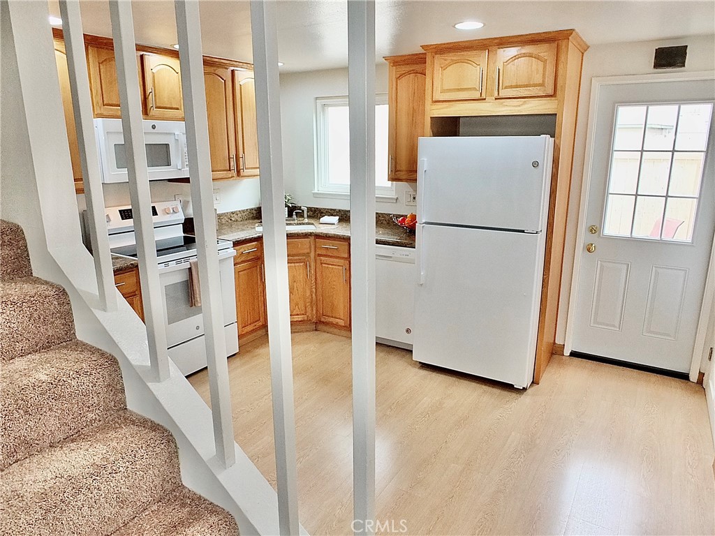 4005 Churchill Court Property Photo 6