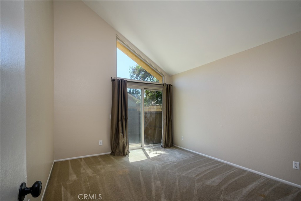 435 W 9th E1 Property Photo 7