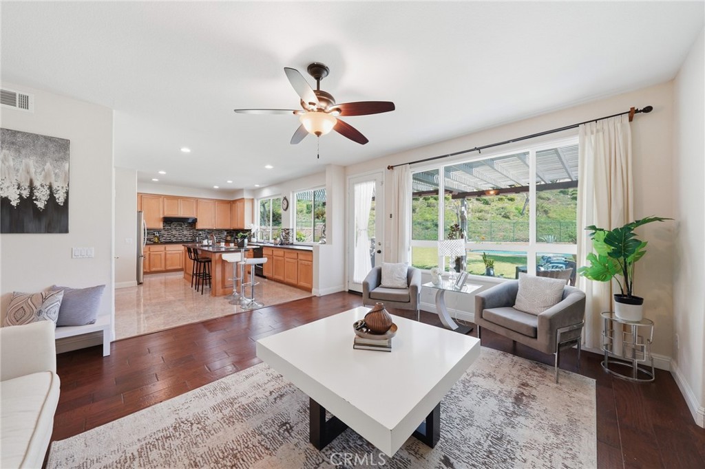 16233 Fieldcrest Court Property Photo 12