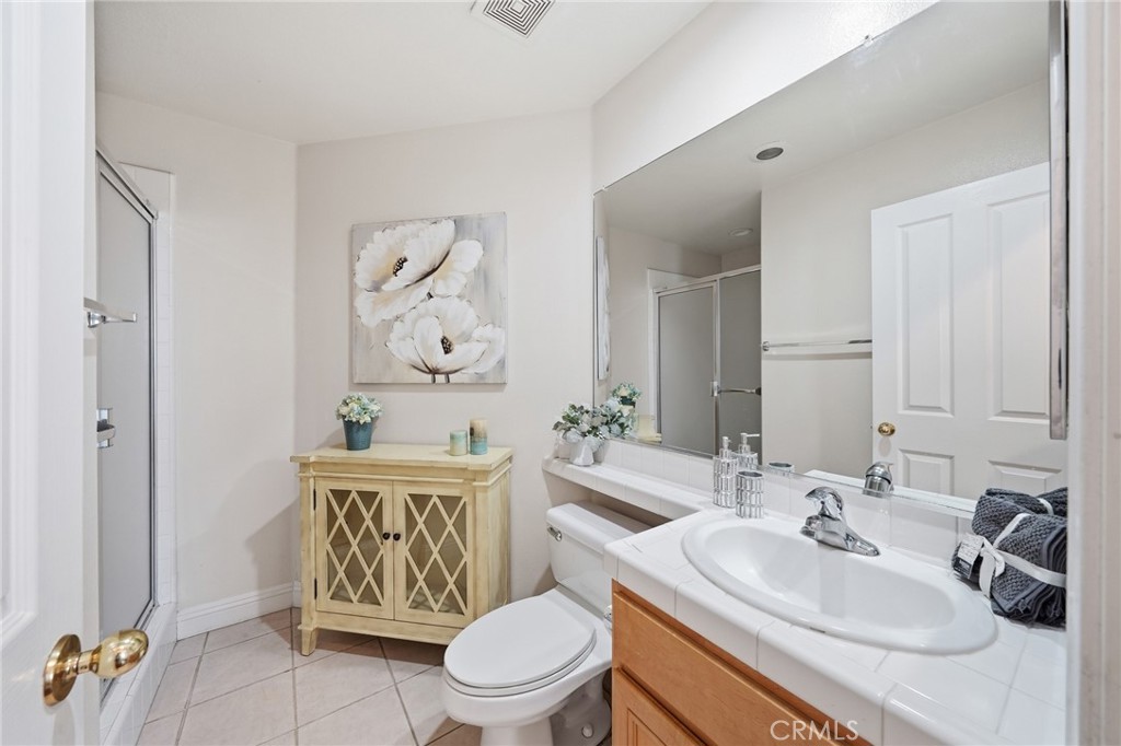 16233 Fieldcrest Court Property Photo 15