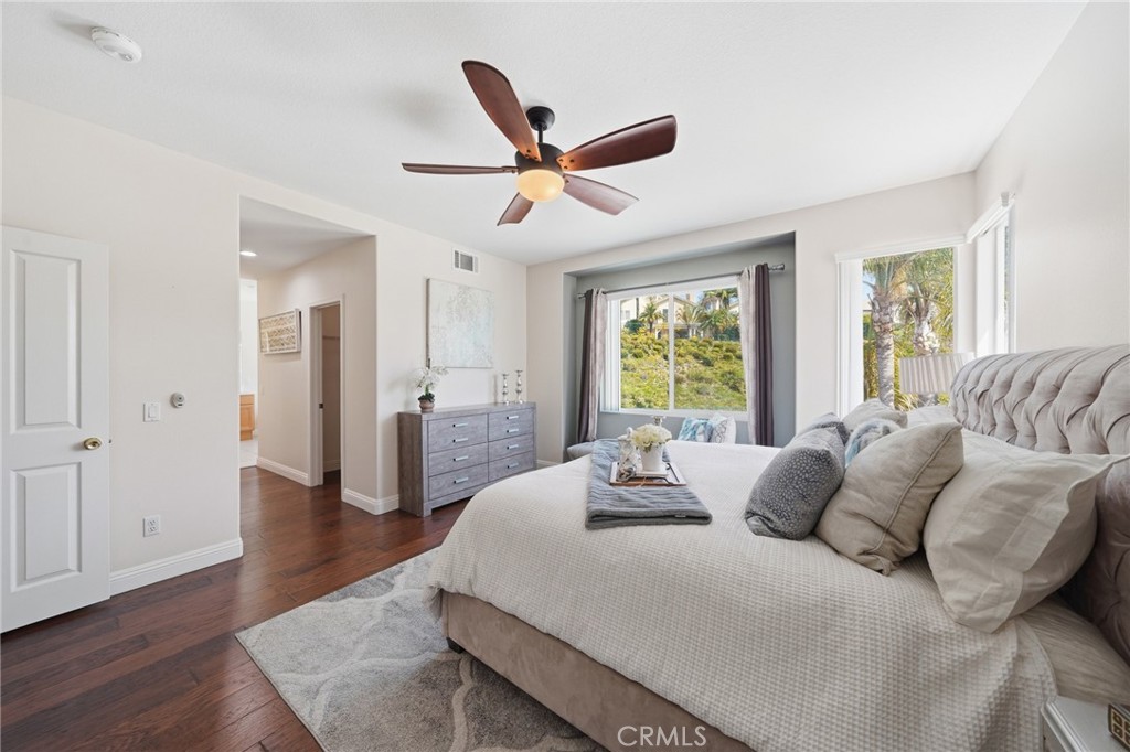 16233 Fieldcrest Court Property Photo 17