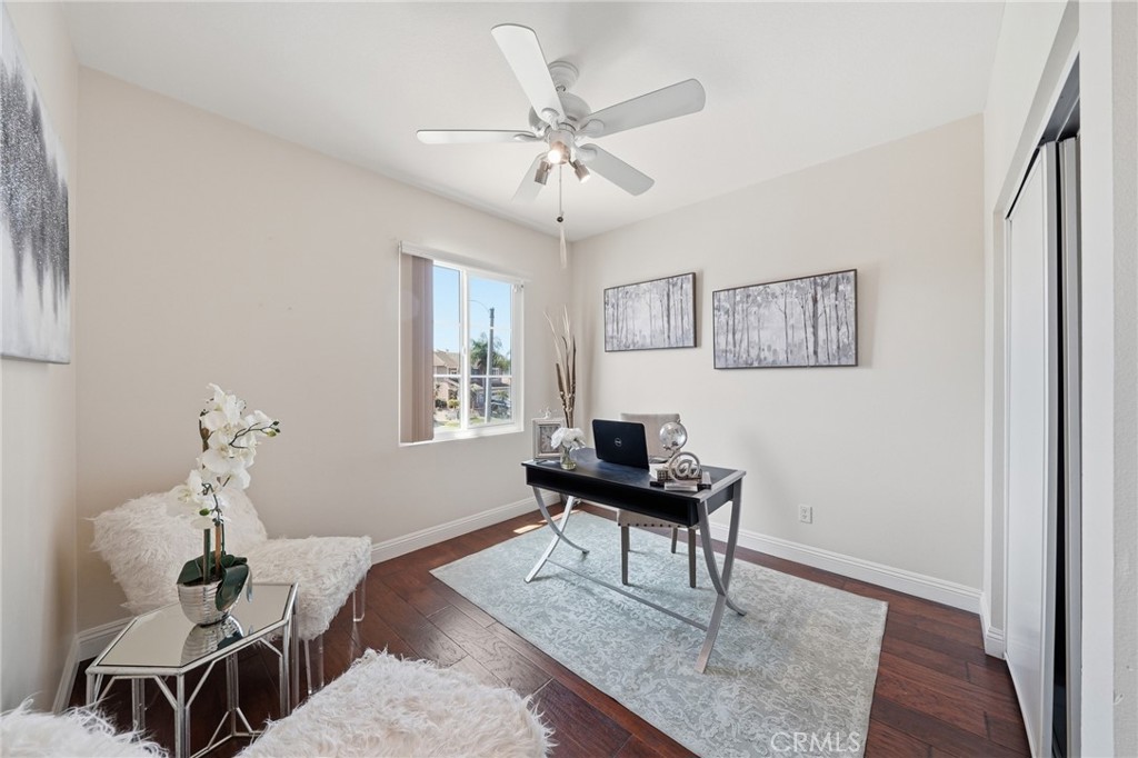 16233 Fieldcrest Court Property Photo 25