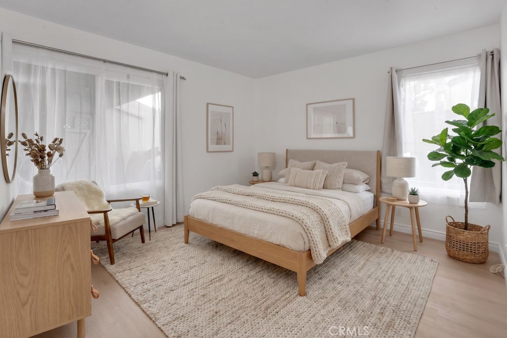 1270 Cabrillo Park Property Photo 8