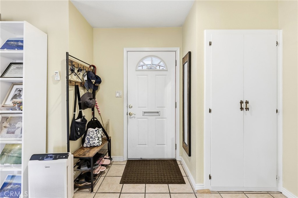 1284 E Florida Property Photo 6