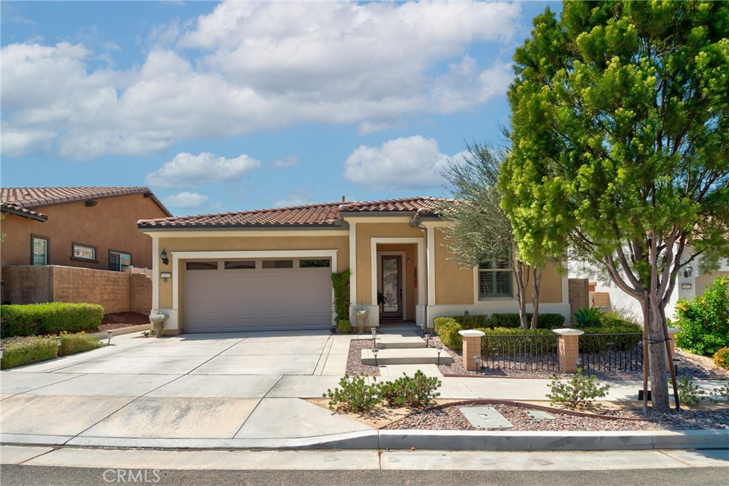 24325 Overlook Property Photo 1