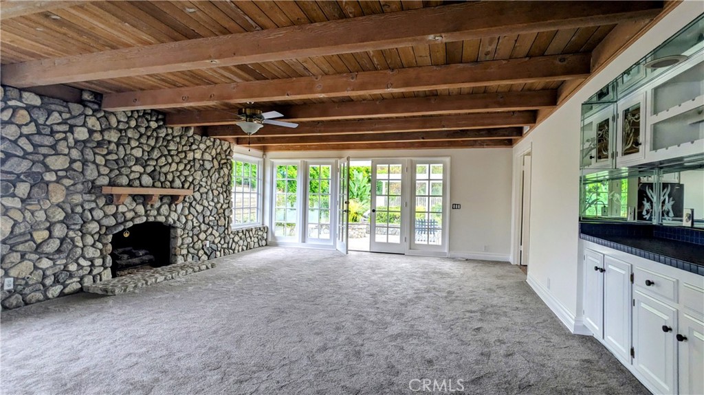 460 S Bridge View Property Photo 6